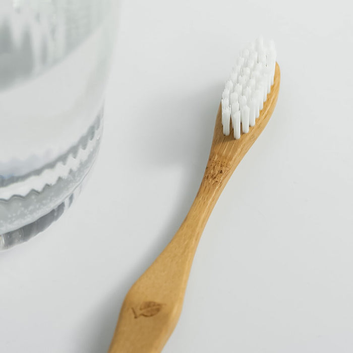 Bambus Zahnbürste Mittel